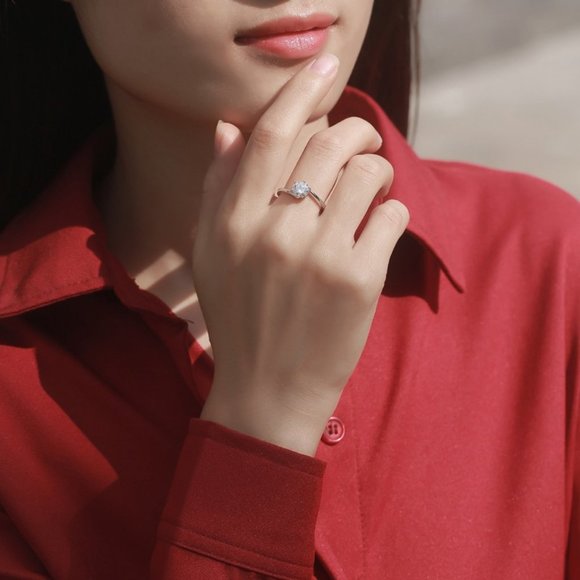 Certified 3ct. t.w. Moissanite Diamond Solitaire Engagement Ring NEW - Picture 4 of 8